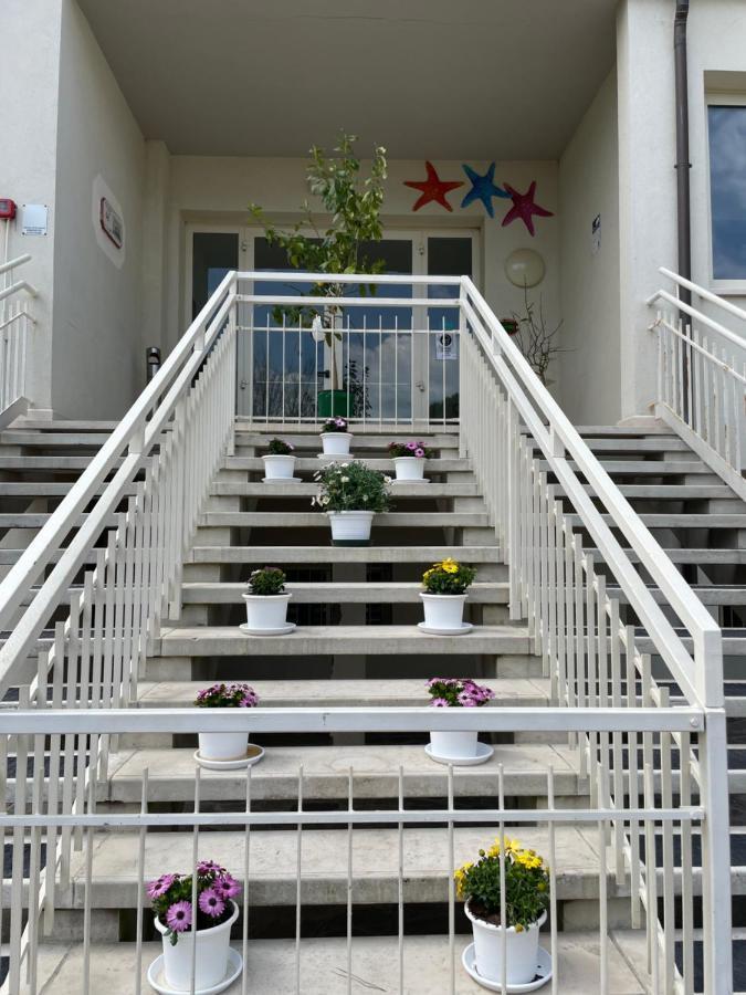 Hotel Amedea Cervia Exterior photo