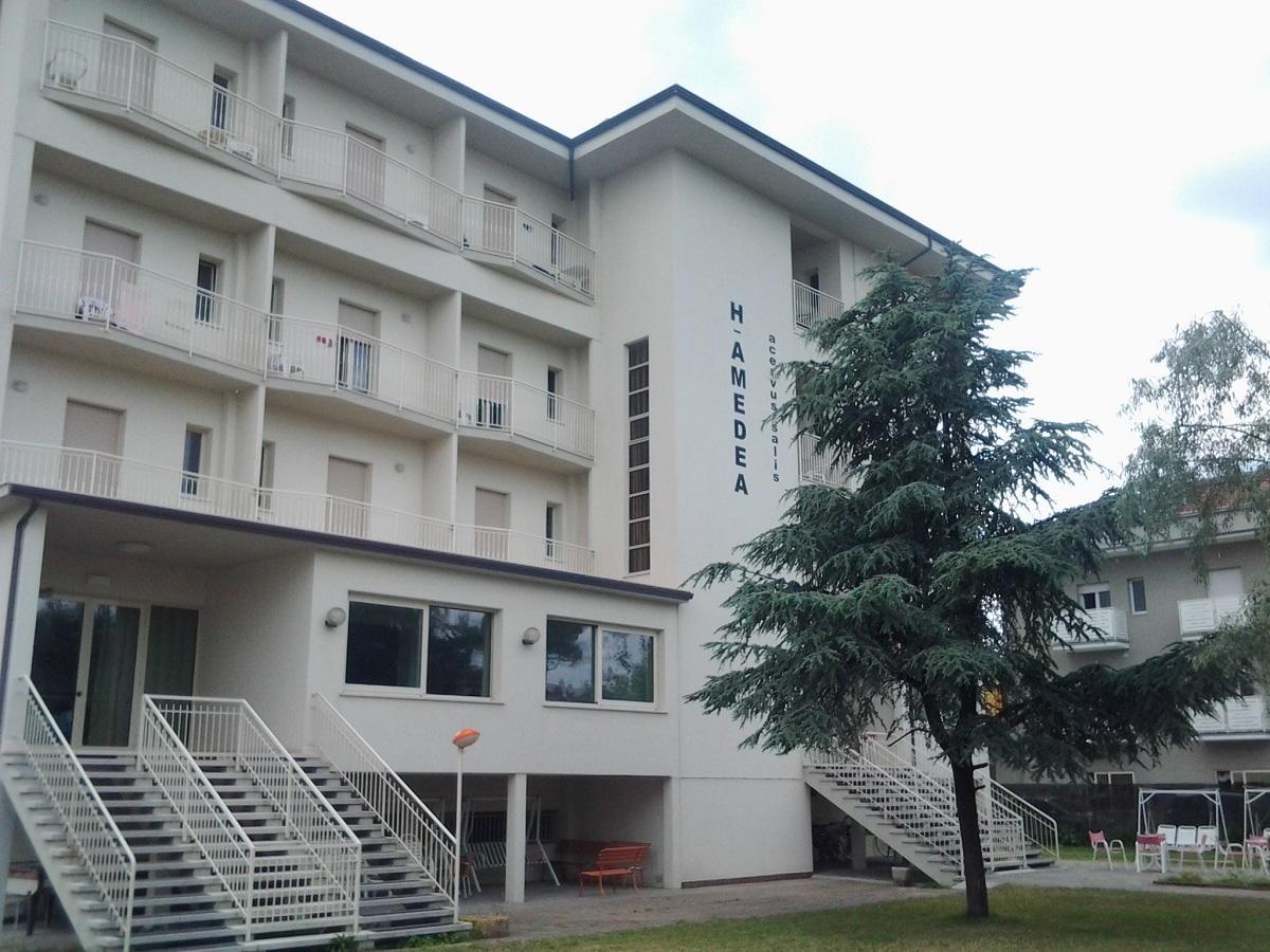 Hotel Amedea Cervia Exterior photo