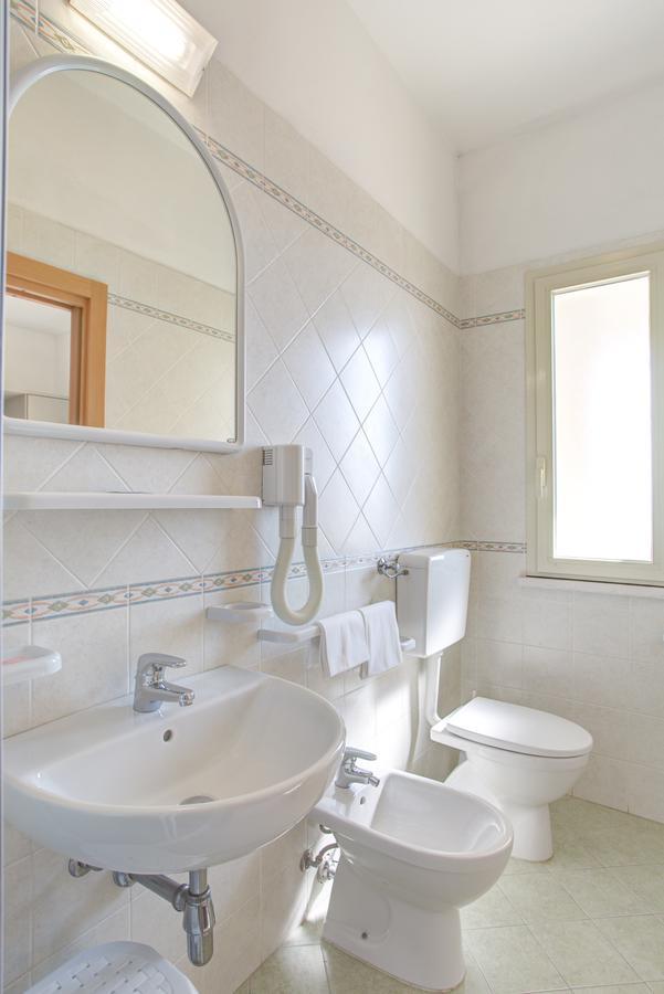 Hotel Amedea Cervia Exterior photo